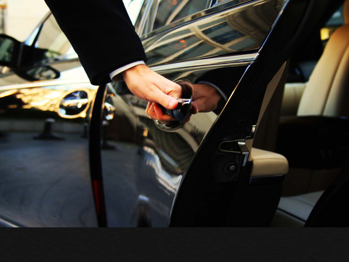 654LIMO Voted The Best Limousine Service On The Emerald Coast 2013