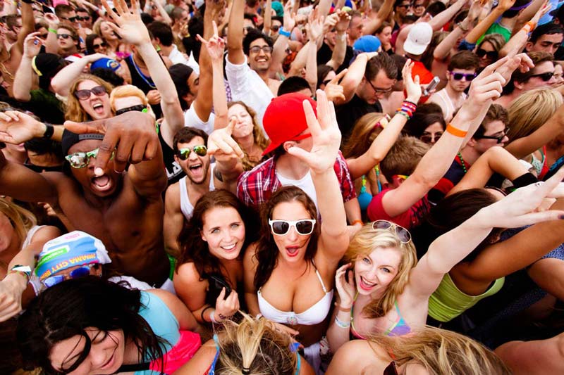 Spring Break 2015! Call 654LIMO For The Best Airport Shuttle & Beach Taxi Service