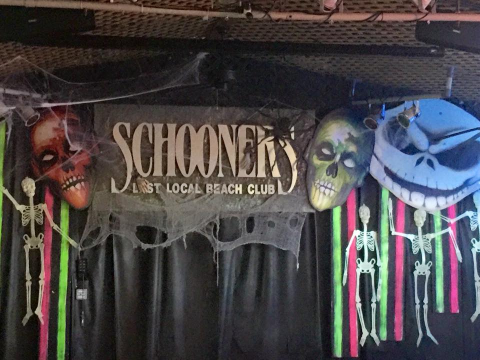 Schooners Halloween Party in PCB